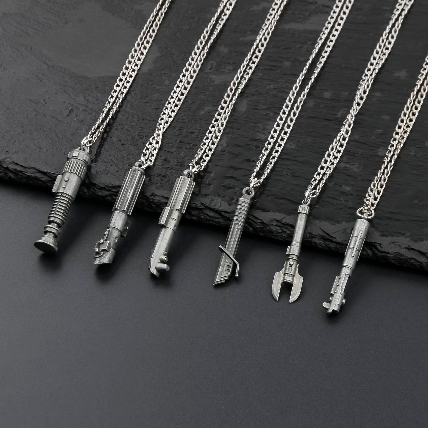 Collier Sabre Laser