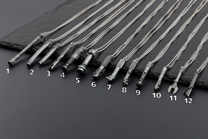 Collier Sabre Laser